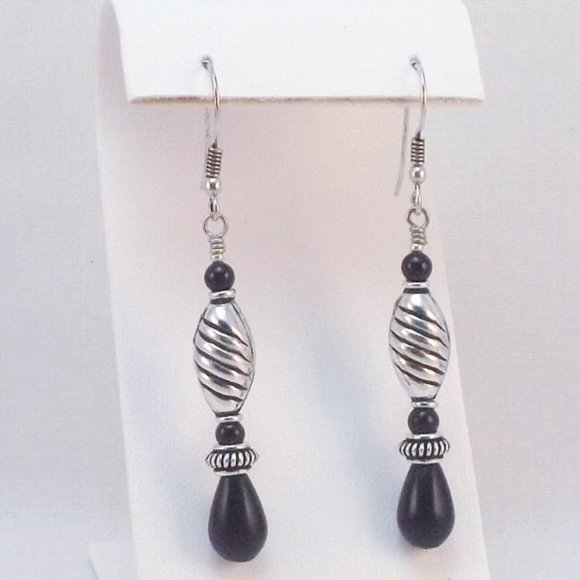 Twisted Artistry Jewelry Jewelry - Black Onyx Teardrops and Silver Dangle Earrings